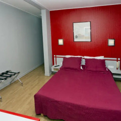 Отель Hipotel Paris Belgrand 3* Стандартный номер с различными типами кроватей фото 4