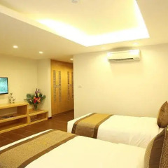 Riverside Hanoi Hotel 4* Улучшенный номер с различными типами кроватей