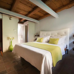 Отель Design Neruda 4* Улучшенный номер с различными типами кроватей фото 7