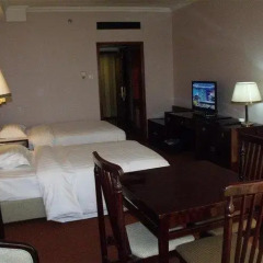 Beijng Jingu Qilong Hotel 3* Стандартный номер с различными типами кроватей фото 3