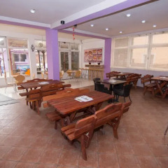 Отель Inn Skvos Club Белград питание