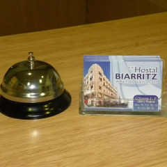 Отель Hostal Biarritz Испания, Мадрид - отзывы, цены и фото номеров - забронировать отель Hostal Biarritz онлайн удобства в номере