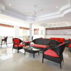 Отель Surin Sabai Condominium II Пхукет интерьер отеля