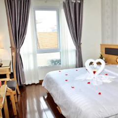 Hanoi Sky Hotel 3* Номер Делюкс с различными типами кроватей