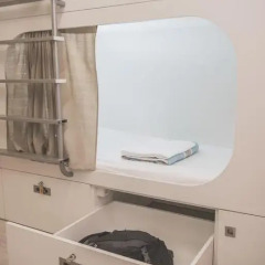 Hostel One Ramblas Кровать в общем номере с двухъярусной кроватью фото 6