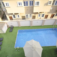 Апартаменты Sheer Luxury Apartments and Suites бассейн фото 2