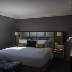Sofitel Paris Baltimore Tour Eiffel Hotel 5* Стандартный номер с двуспальной кроватью