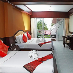 Samui First House Hotel 3* Стандартный семейный номер с различными типами кроватей фото 3
