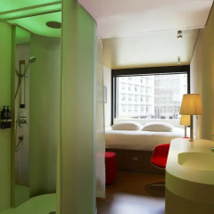 citizenM Hotel Glasgow 4* Стандартный номер с различными типами кроватей