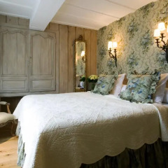 Relais Bourgondisch Cruyce, A Luxe Worldwide Hotel 4* Стандартный номер с различными типами кроватей
