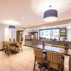 Отель Premier Inn London City - Aldgate питание фото 3