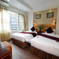 B & B Hanoi Hotel & Travel 3* Стандартный семейный номер с двуспальной кроватью фото 4