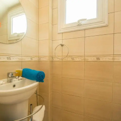 Отель Orcadia Holiday Villa Кипр, Протарас - отзывы, цены и фото номеров - забронировать отель Orcadia Holiday Villa онлайн ванная фото 2