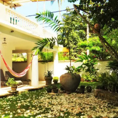 Отель French Lotus Unawatuna Guest House 3* Стандартный семейный номер фото 7