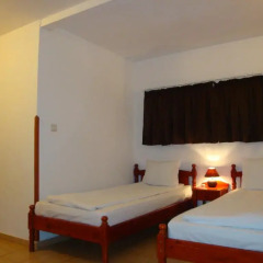 Family Hotel Diana 3* Стандартный номер с 2 отдельными кроватями фото 5