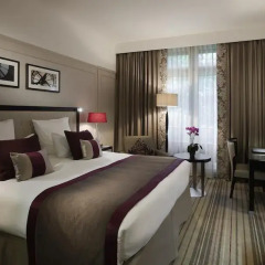 Отель Marriott Opera Ambassador 4* Улучшенный номер фото 5