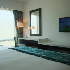 Отель Auberge Discovery Bay Hong Kong 4* Стандартный номер с двуспальной кроватью фото 2
