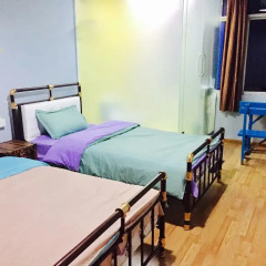 Blacksmith Hostel комната для гостей