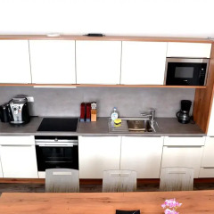Отель Easyapartments Riverside Зальцбург в номере