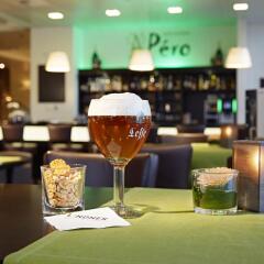 Lindner Wtc Hotel & City Lounge Antwerp Антверпен гостиничный бар