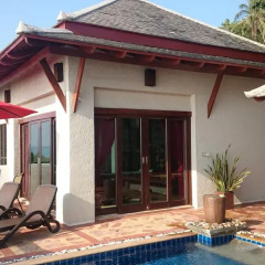 Отель Eagles Nest Villa Ланта бассейн