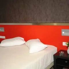 Hotel Des Roses 2* Стандартный номер с двуспальной кроватью фото 3