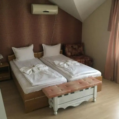 Отель Guest House Gloria комната для гостей фото 4