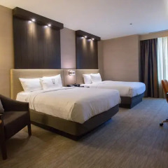 Отель Hyatt Chicago Magnificent Mile 4* Стандартный номер с различными типами кроватей фото 5