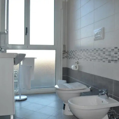 Отель 4 Star Apartments Италия, Болонья - отзывы, цены и фото номеров - забронировать отель 4 Star Apartments онлайн ванная фото 2