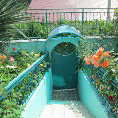 Alex Palace Mini Hotel Лоо балкон