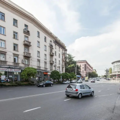 Отель Sweet Home at Rustaveli Avenue парковка