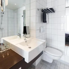 Clarion Hotel Stockholm 4* Стандартный номер с двуспальной кроватью фото 7