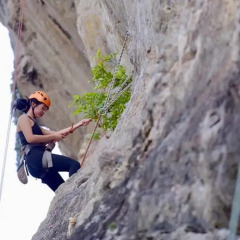 Отель Railay Phutawan Resort спортивное сооружение