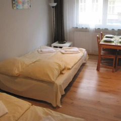 Отель Ferien-zimmer-berlin Wilmersdorfer Straße Берлин комната для гостей фото 4