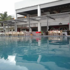 Manhao Hotel бассейн