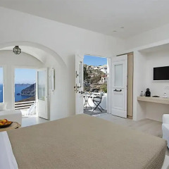 Отель Porto Fira Suites 4* Полулюкс с различными типами кроватей фото 2