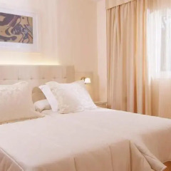 Hotel LogHouse Улучшенный номер разные типы кроватей