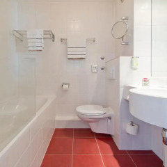 Отель ACHAT Premium Walldorf/Reilingen 4* Номер Бизнес с различными типами кроватей фото 2
