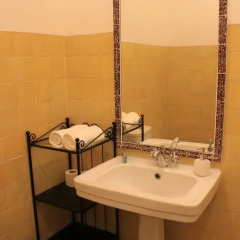 Grapes & Bites - Hostel And Wines Стандартный номер фото 11