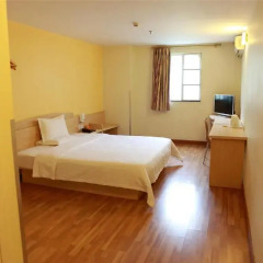 Отель 7 Days Inn Zhuhai North Railway Station Jinding Shop Китай, Чжухай - отзывы, цены и фото номеров - забронировать отель 7 Days Inn Zhuhai North Railway Station Jinding Shop онлайн комната для гостей фото 5