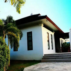 Отель Buabaan Villa by Kalayanuwat 2* Стандартный номер с различными типами кроватей фото 17