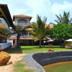 Отель Cocoon Sea Resort спортивное сооружение