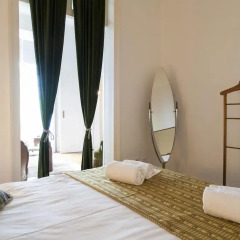 Апартаменты Downtown Vintage Deluxe Apartment | RentExperience. удобства в номере