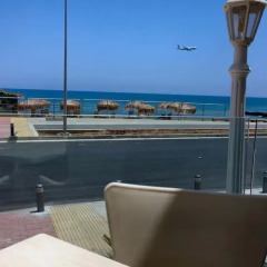 Отель Flamingo Beach Hotel Кипр, Ларнака - 13 отзывов об отеле, цены и фото номеров - забронировать отель Flamingo Beach Hotel онлайн пляж фото 2