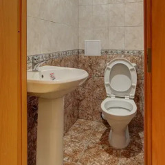 Гостиница Mini Hotel 7-Ya Parkovaya 2к1 в Москве отзывы, цены и фото номеров - забронировать гостиницу Mini Hotel 7-Ya Parkovaya 2к1 онлайн Москва ванная фото 2