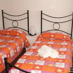 Отель B&B La Cubanina Стандартный номер с различными типами кроватей фото 4