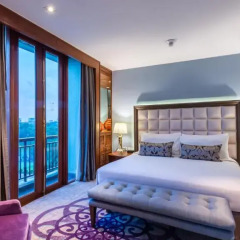 Chatrium Hotel Royal Lake Yangon 5* Люкс с двуспальной кроватью фото 24