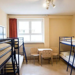 Haus International Hostel Кровать в общем номере с двухъярусными кроватями фото 4