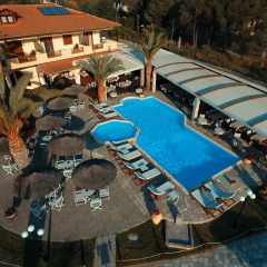 Vergos Hotel бассейн фото 3
