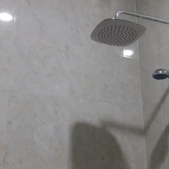 Отель CoCo Riverside Homestay Хойан ванная